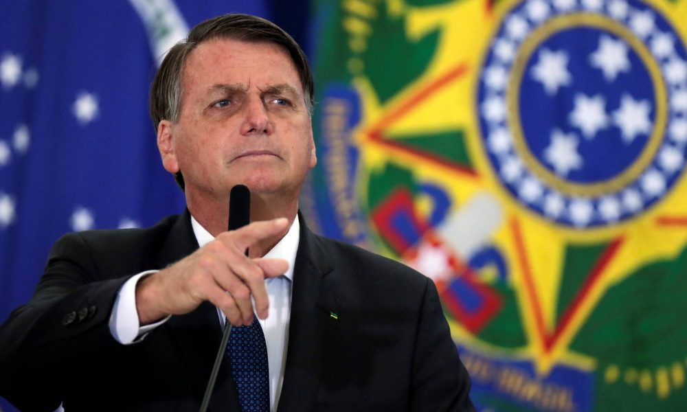 Bolsonaro diz que Brasil está “quebrado” e que não consegue fazer nada