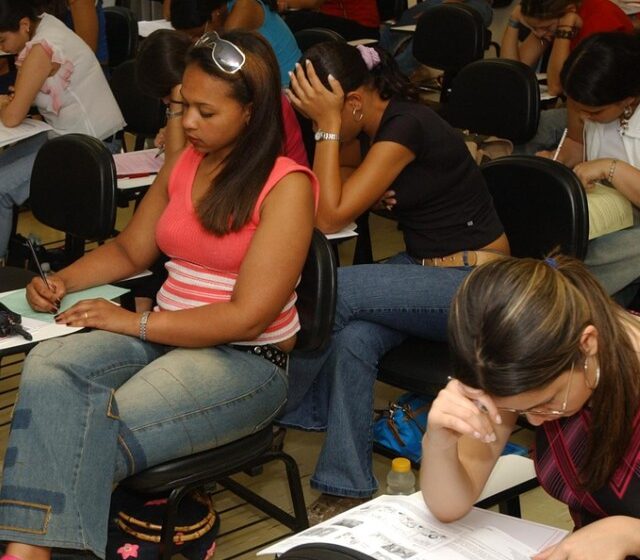  Participação de mulheres no Enem 2023 em Rondônia supera 60%