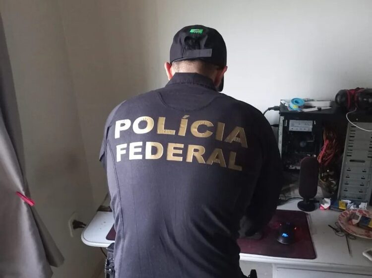  PF cumpre mandado contra suspeito de armazenar imagens de exploração sexual infantil em RO