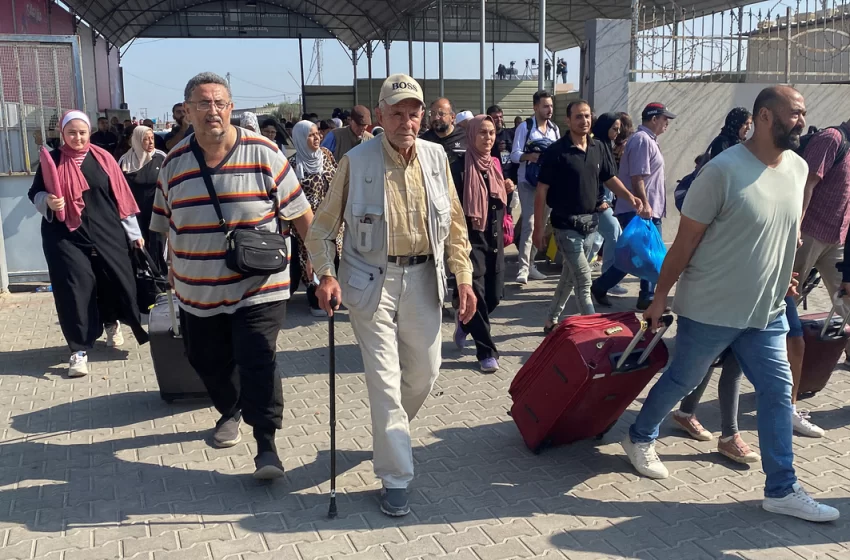  Brasileiros deixarão Gaza até quarta-feira, afirmou Mauro Vieira