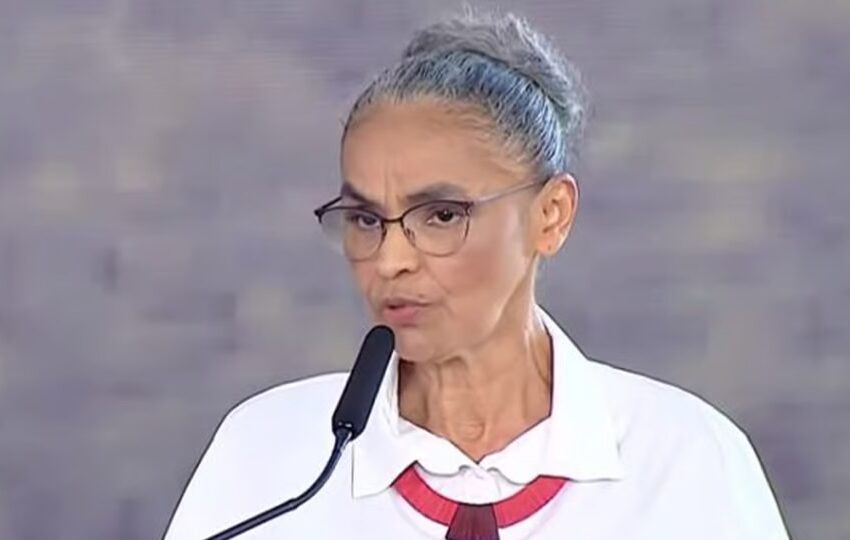  Oposição concentra forças contra Marina Silva