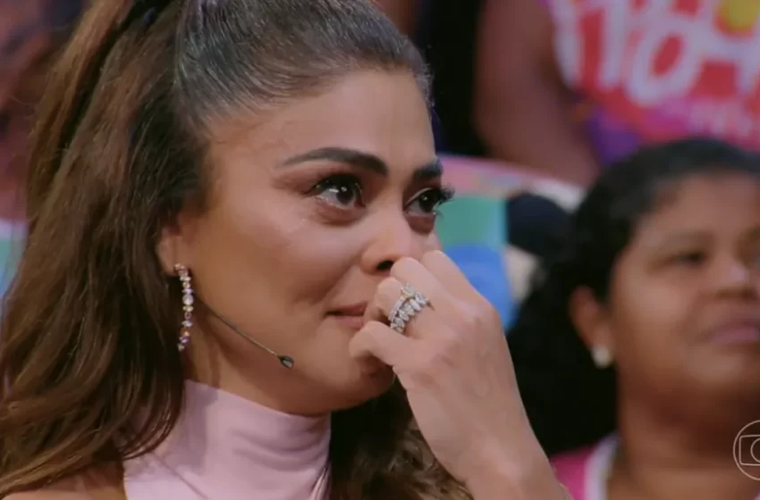  Juliana Paes se emociona com homenagem no ‘Pipoca’ e fala da doença do pai: ‘Muito difícil’