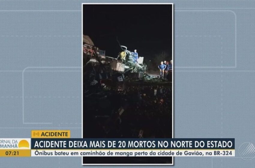  Batida entre caminhão e ônibus de turismo deixa 25 pessoas mortas e cinco feridas no norte da Bahia