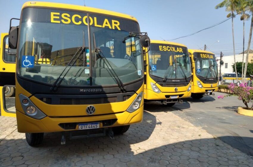  Pais reclamam de restrições nos transportes escolares que impedem alunos de chegar à escola