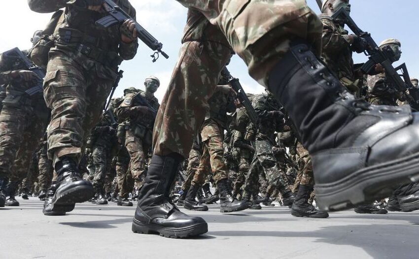  STM mantém especificações militares para transporte de cocaína em viatura