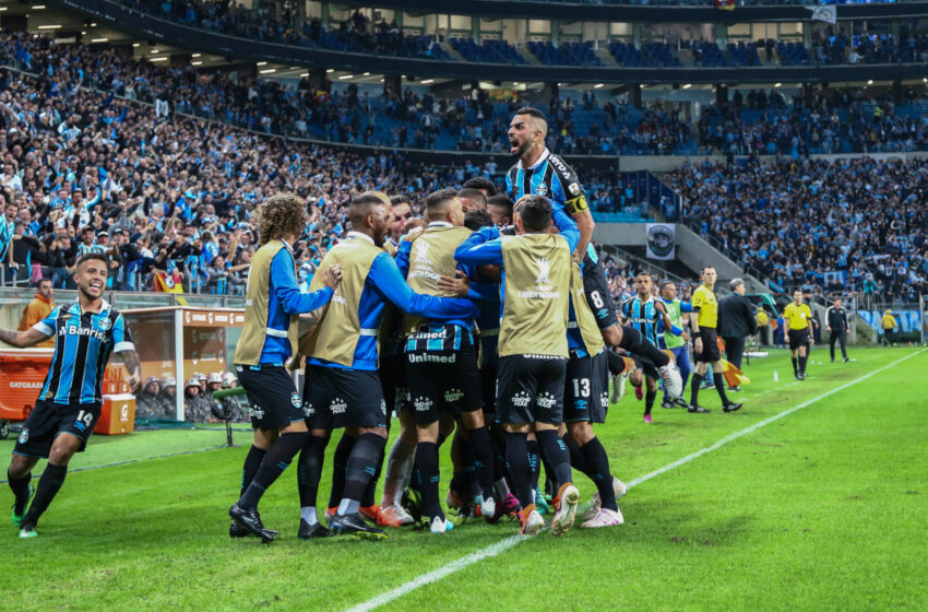  Análise: mudanças no time e na postura do Grêmio surtem efeito em vitória e apontam rumo