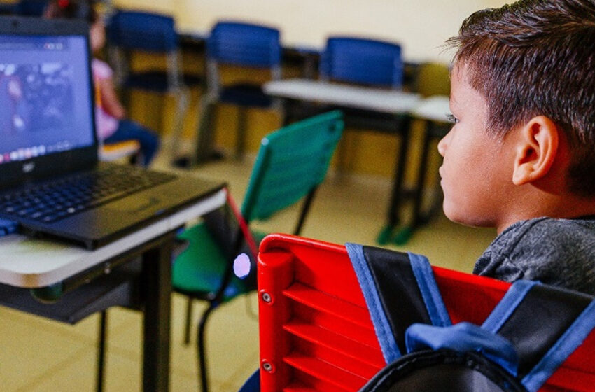  Dra. Taíssa indica aquisição de antenas Starlink em escolas rurais de Rondônia