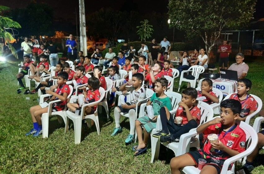  Jaru: WS Associação realiza nesta quarta-feira Projeto Cinema no Seu Bairro de Férias no CTWS