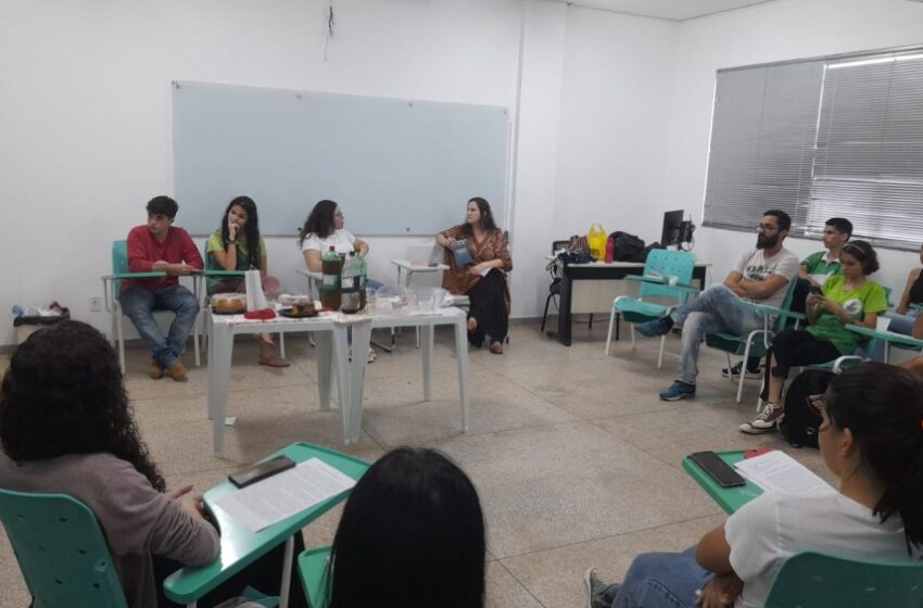  Clube de Leitura do Campus Jaru organiza programação anual de encontros e obras a serem debatidas