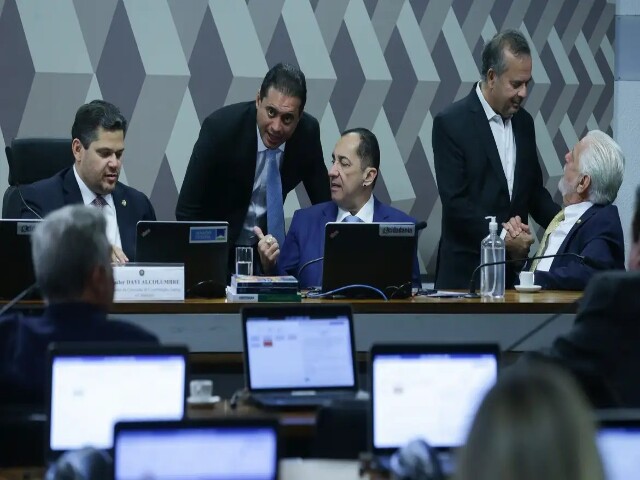  CCJ do Senado reduz prazo de inelegibilidade prevista na Ficha Limpa