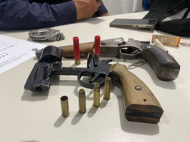  Trio é preso com duas armas caseiras na zona leste de Porto Velho