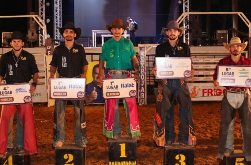  Peão Raulan Valentim, do Distrito de Extrema, é o Grande Campeão do Rodeio em Touros da 12ª ExpoJaru