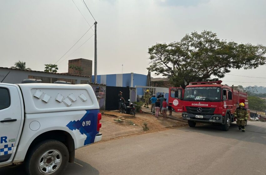  Briga de casal encerra o incêndio que saiu da residência em Jaru