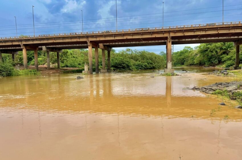  Rio Jaru começa a encher após as primeiras chuvas