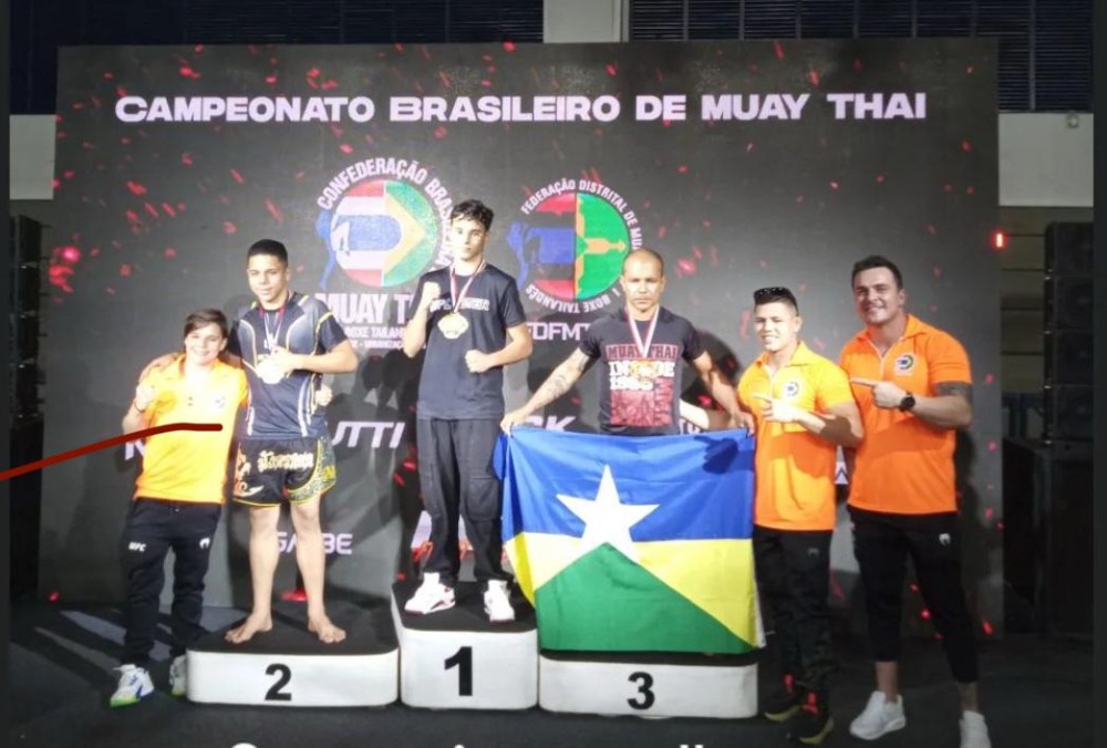 Jaru: Lutador Ibson conquista terceiro lugar no Campeonato Brasileiro de Muay Thai