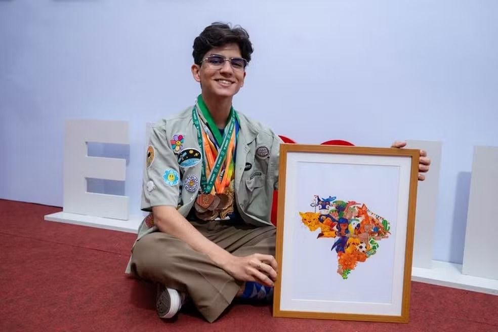 Jiparanaense vence concurso nacional de desenho com obra que representa 'brasilidades'