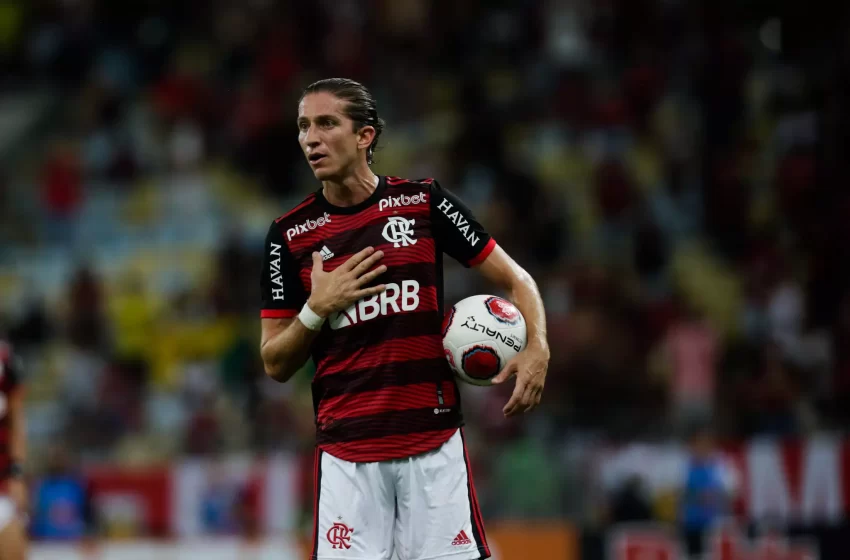  Filipe Luís aposta em repertório da base para dar opções ao Flamengo na reta final do Brasileirão