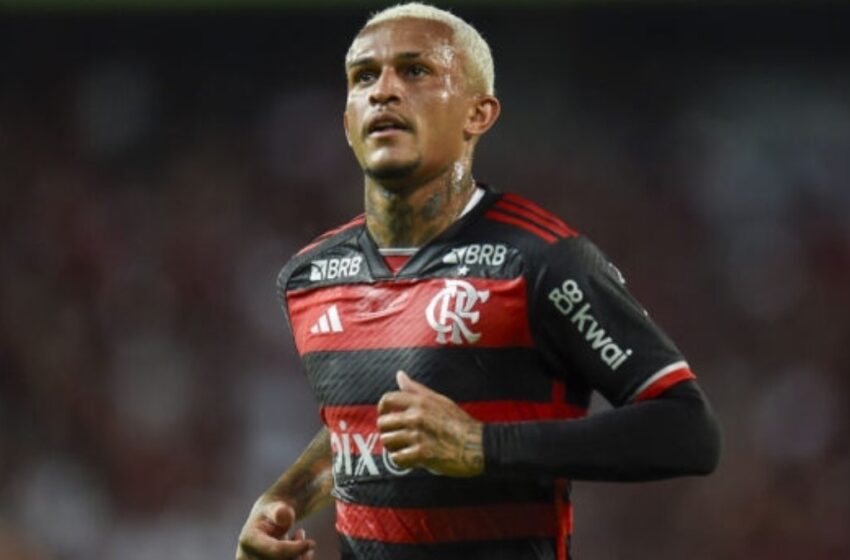  Aston Villa oferece quase R$ 100 milhões por Wesley; Flamengo recusa primeira proposta