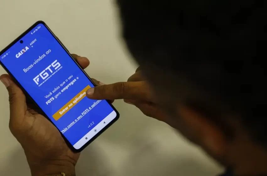  Governo vai liberar saldo do FGTS a quem optou por saque-aniversário