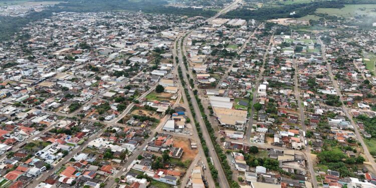 O pagamento da última parcela do IPTU está agendado para esta sexta-feira (09); orientações podem ser emitidas no site da Prefeitura de Jaru ou pelo autoatendimento via WhatsApp