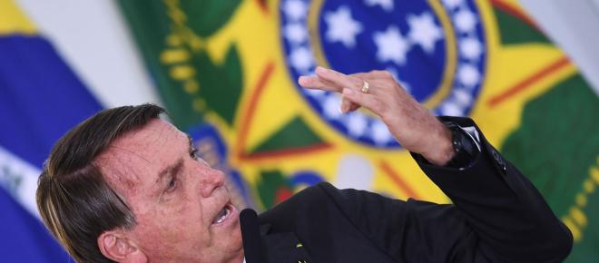  Interesse de Bolsonaro pela Coronavac mostra mudança extrema sobre a vacina