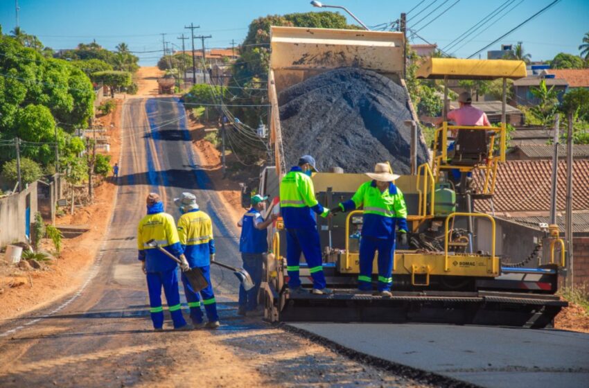  Prefeitura de Jaru encerra 2023 com o maior investimento em pavimentação asfáltica da história do município