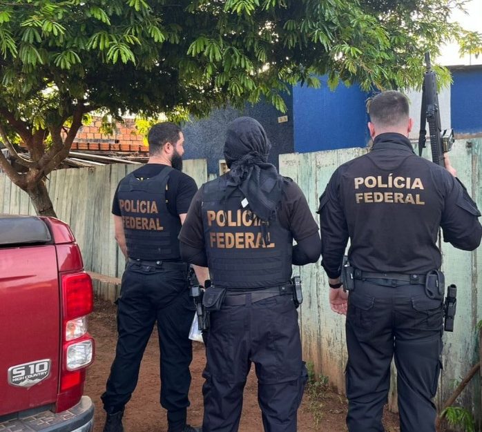 Operação da PF contra o tráfico cumpre mandatos em Nova Mamoré e Guajará-Mirim