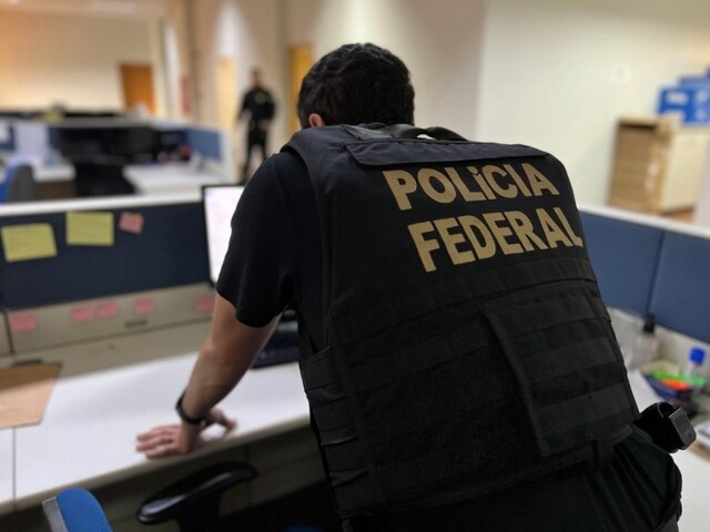 PF prende investigado por crimes de abuso infantil pela internet