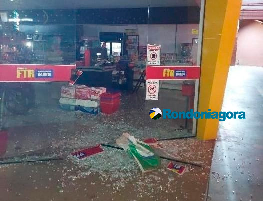Criminoso invade farmácia e rouba fraldas e gel embarque em Porto Velho