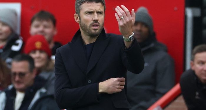 Michael Carrick Sarankan Man United Blokir Tawaran para Pemain Kuncinya de Tengah Minat Real Madrid