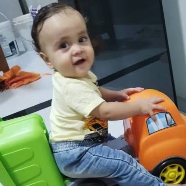 Bebê de 1 ano morre afogado dentro de balde em Vilhena