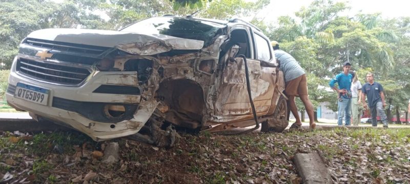 Veja vídeo: Motorista desenvolvido embriagado tentativa ultrapassagem proibida em Jaru e provoca detalhes entre caminhonete e carreta na BR-364