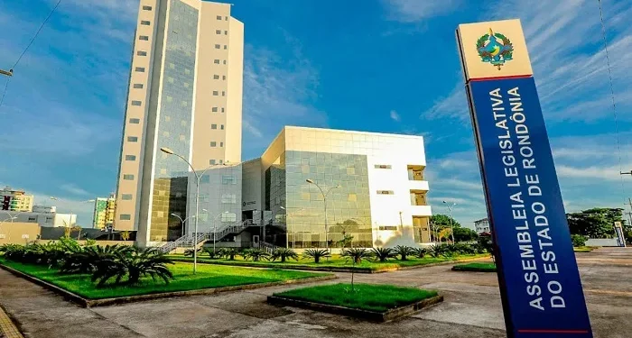 Quatro servidores da Assembleia de Rondônia recebem 112 diárias para atuação na Rondônia Rural Show 2026