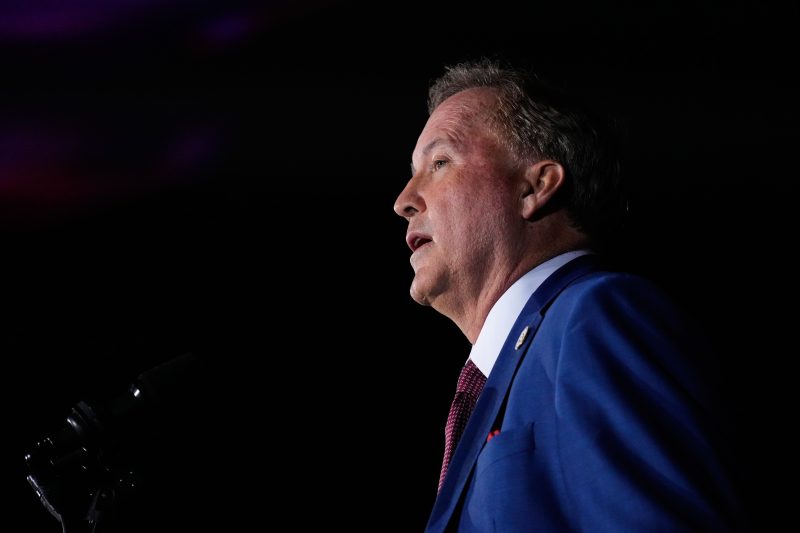 NRSC se junta a Paxton para criar um comitê conjunto de arrecadação de fundos