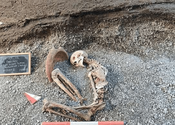2.000 anos depois, IA revela como homem fugiu da tragédia de Pompeia
