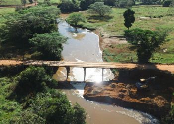 Prefeitura de Jaru inicia construção da 2ª ponte de concreto e aço do município; travessia será construída sobre o Rio Salvador, na Linha 601