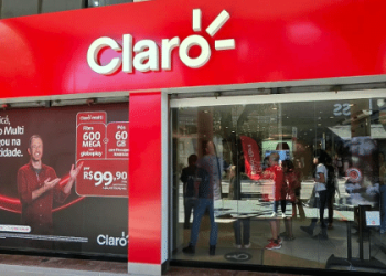 ANPD abre processo contra Claro por repasse de dados à Serasa