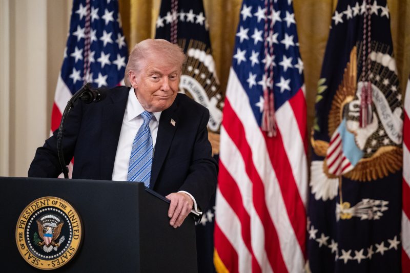 Trump exige infusão de US$ 350 bilhões no Pentágono e revisão das eleições no próximo projeto de lei partidário do Partido Republicano