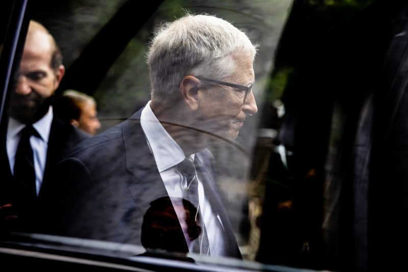 Os legisladores já viram Bill Gates como um inovador benevolente. Depois de Epstein, eles não têm certeza.