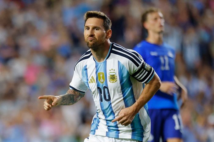 Beckham Putra: Lionel Messi Pemain Terbaik di Dunia, Dia Alien!