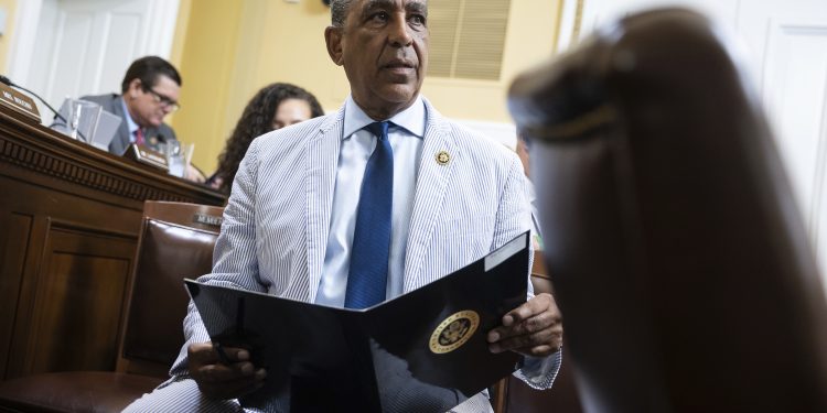 O Caucus Hispânico receberá Darializa Avila Chevalier?