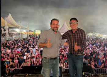 Laerte Gomes Participa  da Exponova, em Nova União