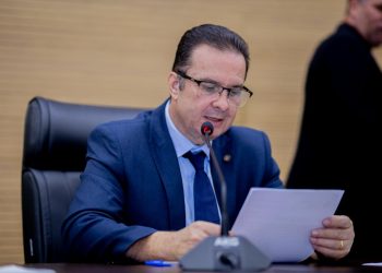 Deputados derrubaram veto e confirmaram política estadual contra obesidade e diabetes. a lei de autoria do deputado estadual Dr. Luís do Hospital que cria uma política pública de assistência à obesidade e ao diabetes tipo 2 no estado e abre caminho para a inclusão de medicamentos modernos, como o Mounjaro, no Sistema Único de Saúde (SUS).