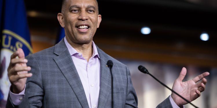 A esquerda ganhou muito em Nova York. Agora tem que sobreviver a um esforço de redistritamento.