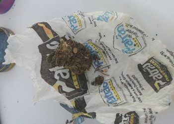 Homem é flagrado com ação de maconha às margens do Rio Jaru durante patrulhamento da PM
