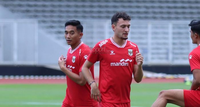 John Herdman Mau Panggil Pemain yang Sedang Cari Klub, Ivar Jenner e Mees Hilgers na ASEAN Cup 2026?