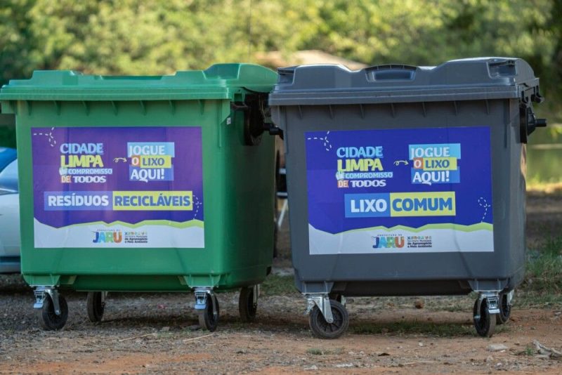 Prefeitura de Jaru implanta uso de contêineres para separação de lixo comum e reciclável