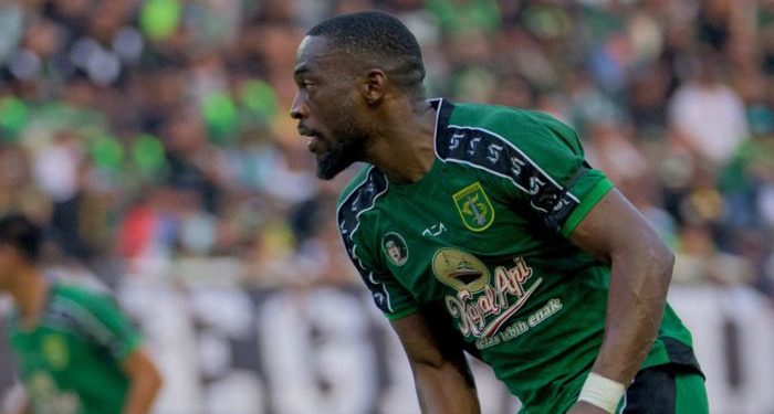 Yann Mabella Terpukau Bonek, Sebut Atmosfer Persebaya yang Terbaik Sepanjang Kariernya, Malásia Tidak ada Apa-apanya