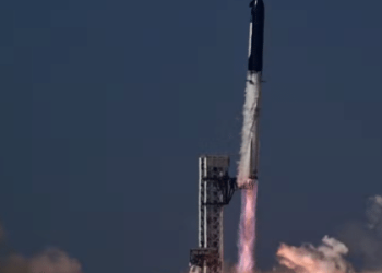 Foguete Starship, da SpaceX, decola do Texas para 13º voo; veja vídeo