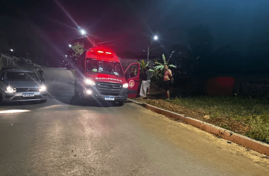 Jaru: Homem é esfaqueado dentro de casa e fica em estado grave